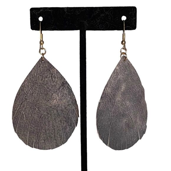 Leather Teardrop Dangle Earring’s  - Picture 3 of 4